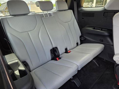 Used 2025 Hyundai Palisade SEL AWD/4WD image 23