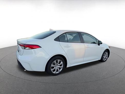 Used 2025 Toyota Corolla LE image 14