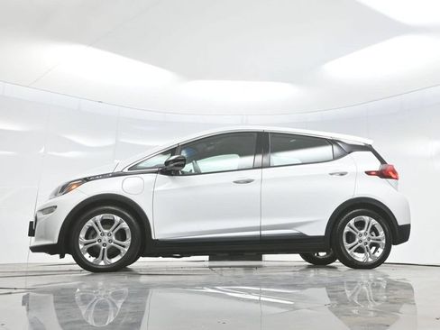 Used 2020 Chevrolet Bolt LT FWD image 7