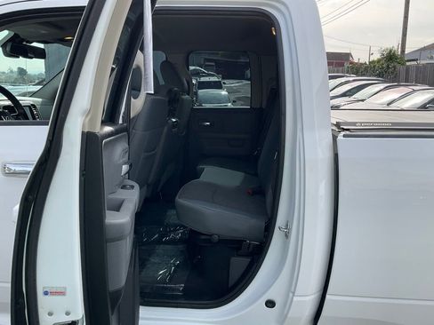 Used 2017 RAM 1500 Big Horn image 24