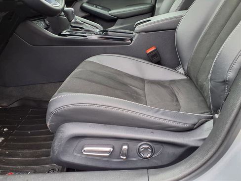 Certified 2024 Acura Integra A-Spec image 19