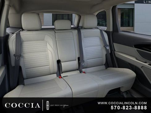 New 2026 Lincoln Nautilus Reserve w/ Jet Appearance Package image 11