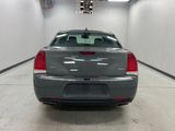 Used 2018 Chrysler 300 Limited image 5