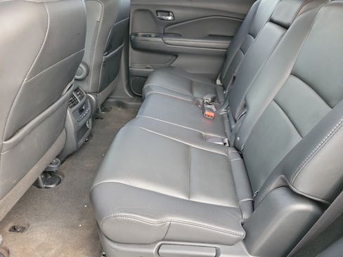 Used 2021 Honda Pilot EX-L image 9