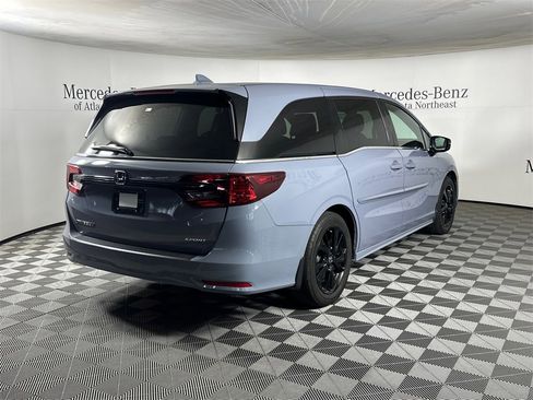 Used 2023 Honda Odyssey Sport image 7