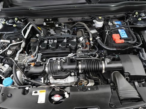 Used 2022 Honda Accord Sport image 29