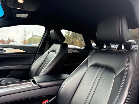 Used 2020 Lincoln MKZ Standard image 15