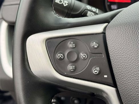 Used 2024 GMC Terrain SLT image 22