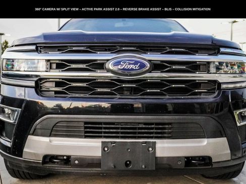 Used 2022 Ford Expedition Max Limited AWD/4WD image 2