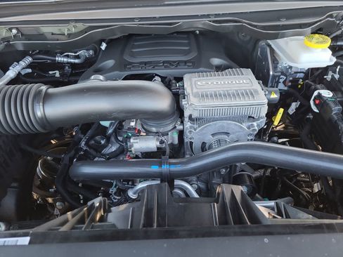 New 2026 RAM 1500 Laramie image 17