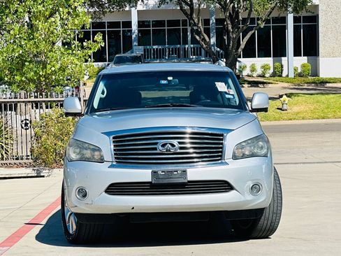 Used 2013 INFINITI QX56 2WD w/ Theater Pkg image 2