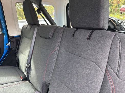 New 2025 Jeep Wrangler Unlimited Rubicon w/ Technology Group image 23