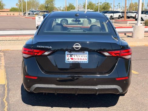 Certified 2025 Nissan Sentra SV FWD image 5