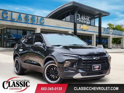 Used 2024 Chevrolet Blazer LT w/ LPO, Black Grille Bar Package
