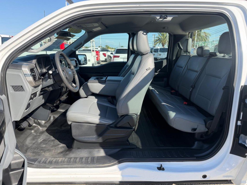 Used 2021 Ford F150 XL w/ Equipment Group 101A High RWD image 17