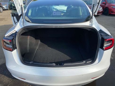 Used 2018 Tesla Model 3 Long Range image 30