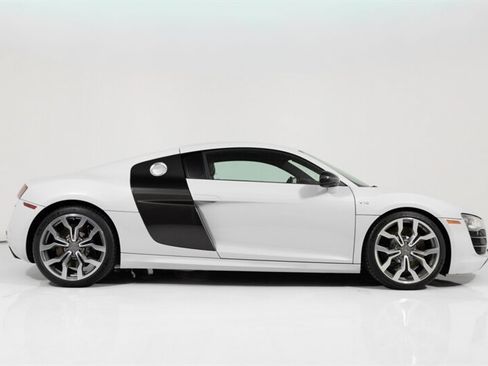 Used 2012 Audi R8 V10 AWD/4WD image 11