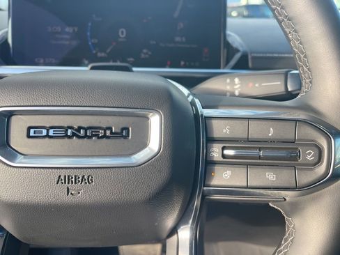 Used 2024 GMC Sierra EV Denali image 19