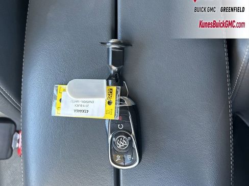 Used 2019 Buick Envision Essence image 38