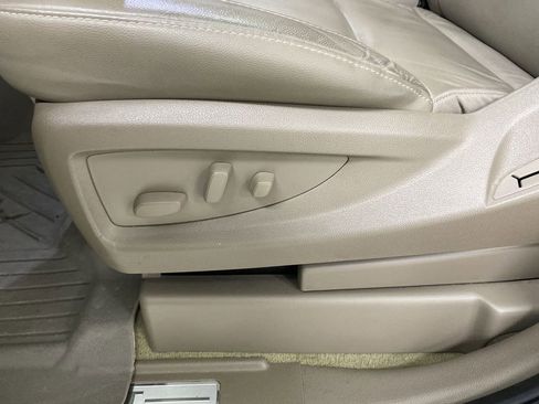 Used 2018 Chevrolet Tahoe LT AWD/4WD image 12