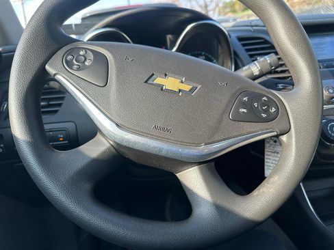 Used 2014 Chevrolet Impala LS w/ LS Convenience Package image 23