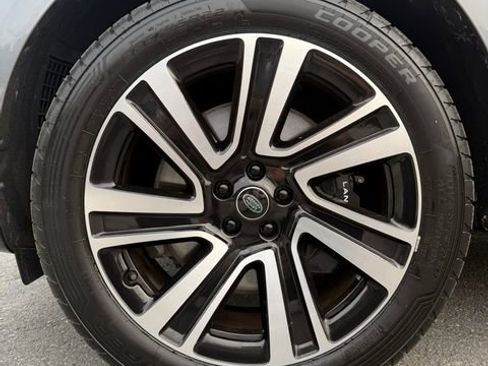 Used 2023 Land Rover Range Rover SE image 74