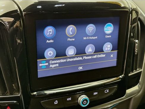 Used 2023 Chevrolet Traverse LT image 17