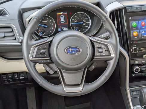 Used 2021 Subaru Ascent Limited w/ Technology Package image 12