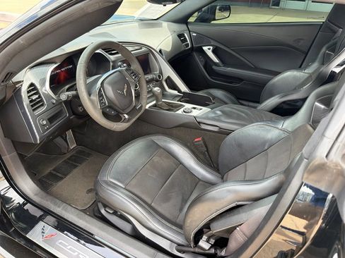 Used 2017 Chevrolet Corvette Stingray Coupe w/ Carbon Flash Badge Package RWD image 14