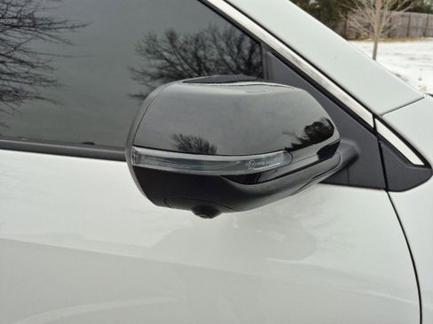 Used 2024 GMC Acadia Elevation w/ Luxury Package image 35