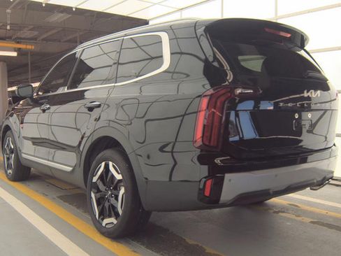 Used 2024 Kia Telluride S w/ S Sunroof Package AWD/4WD image 4