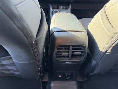 Used 2023 Ford Bronco Sport Badlands image 13