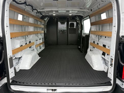 Used 2024 Ford Transit 250 Low Roof w/ Exterior Upgrade Package image 15