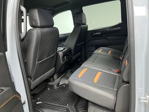 Used 2025 GMC Sierra 1500 AT4 image 42