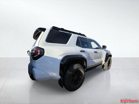 Used 2025 Toyota 4Runner TRD Pro AWD/4WD image 4