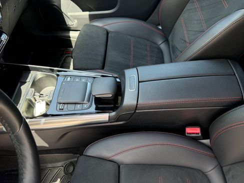 Used 2023 Mercedes-Benz GLA 250 4MATIC image 14
