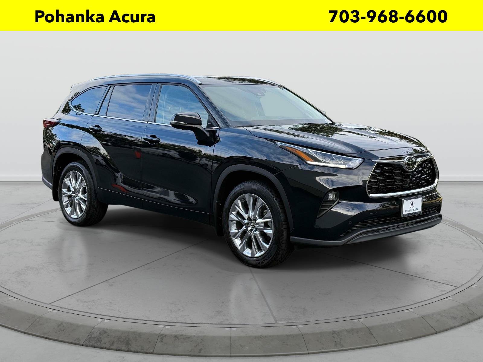 Used 2026 Toyota Highlander Limited AWD/4WD image 1