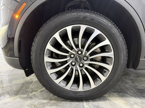 Used 2020 Lincoln Aviator Reserve w/ Equipment Group 201A image 29