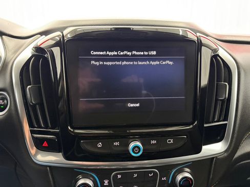 Used 2020 Chevrolet Traverse LT w/ LPO, Floor Liner Package AWD/4WD image 31