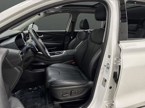 Used 2023 Hyundai Santa Fe Limited image 4