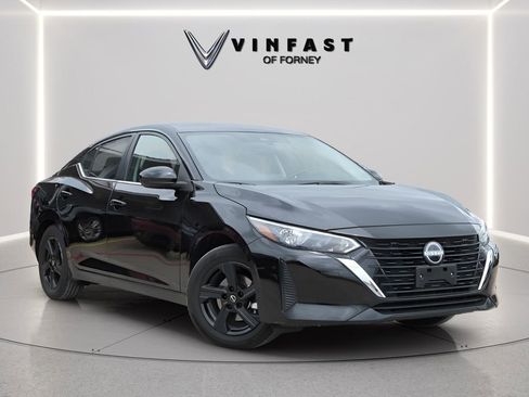 Used 2025 Nissan Sentra SV FWD image 4