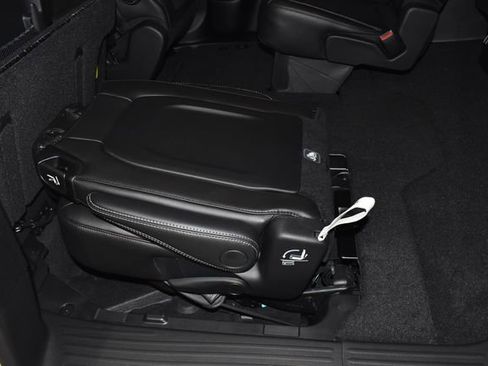 New 2026 Chrysler Voyager LX image 29