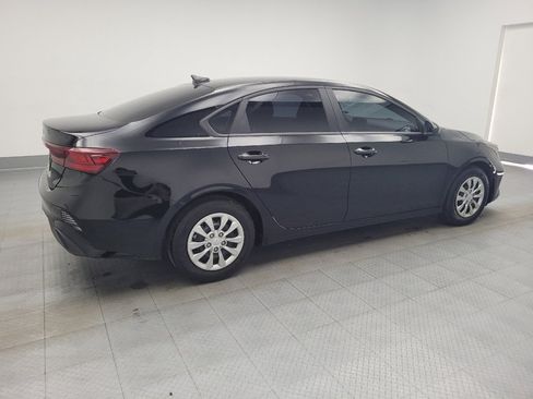 Used 2024 Kia Forte LX image 10