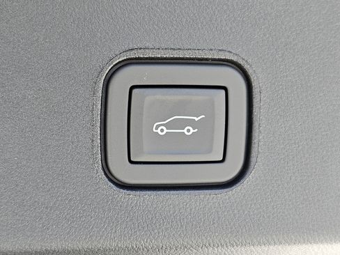 New 2025 Cadillac Lyriq Sport image 13