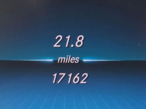 Used 2022 Mercedes-Benz GLC 300 image 39