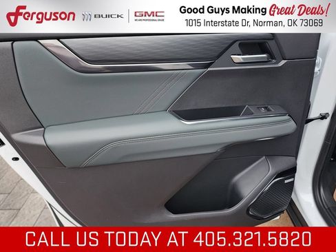 New 2026 GMC Acadia AT4 w/ Super Cruise Package AWD/4WD image 45