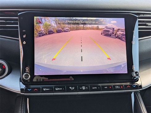 New 2025 Jeep Wagoneer L Series II w/ Premium Group I image 22