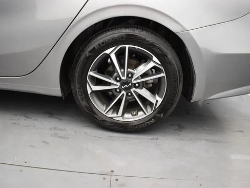 Used 2023 Kia Forte LXS FWD image 34