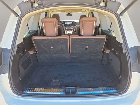Used 2024 Mercedes-Benz GLS 450 4MATIC w/ Pinnacle Trim Package image 14