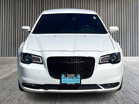 Used 2021 Chrysler 300 S image 3